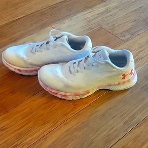 Girls Under Armour Shoes